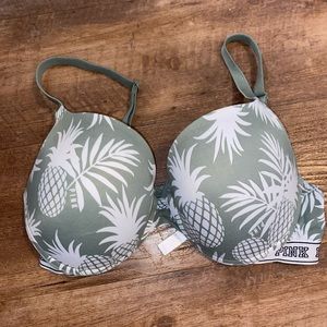 Victoria’s Secret 34DD bra- PINK everywhere push-up bra